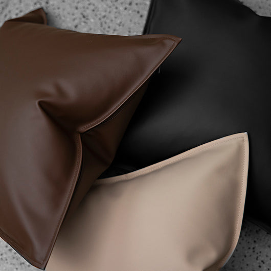 Almohada de Apoyo Lumbar Estilo Nórdico en Cuero Genuino - Image 11