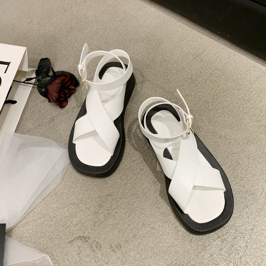 Sandalias de Playa Estilo Hada para Estudiantes - Diseño Trendy y Cómodo - Image 13