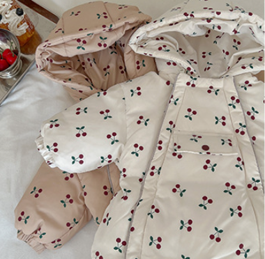 Traje de Baño Enterizo Floral Blanco con Pato de Plumón - Image 11