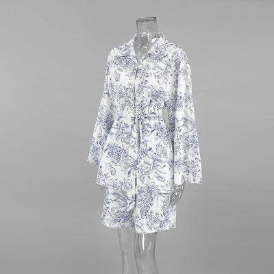 Conjunto de Dos Piezas: Camisa Estampada con Cordones y Manga Larga Holgada - Image 8