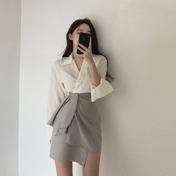 Conjunto de Dos Piezas: Blusa y Falda Talle Alto Evasé Reductora