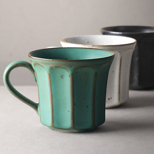 Taza de Cerámica Artesanal con Patrón Vertical - Image 7