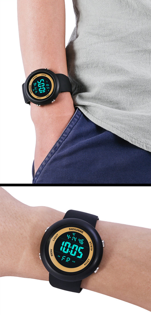 Reloj Deportivo Inteligente Resistente al Agua con Pantalla Dual y Luz Nocturna - Image 7