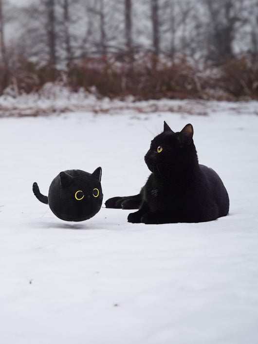 Peluche Gato Negro Suave - Almohada Decorativa y Juguete Acogedor - Image 10