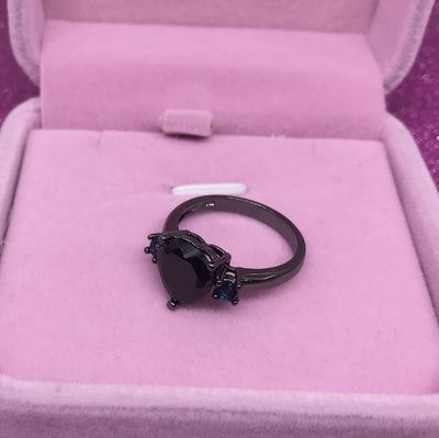 Anillo de Plata 925 Chapado en Oro Negro con Diseño de Corazón - Image 4