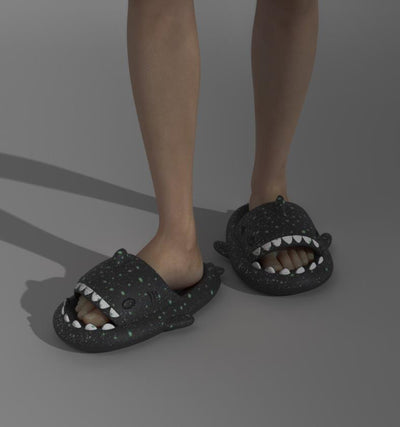 Pantuflas Tiburón con Luz Nocturna Diseño Noche Estrellada - Zapatillas de Casa para Parejas - Image 19