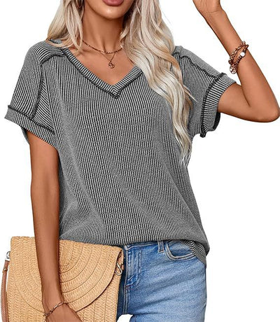Blusa Deportiva Bicolor con Cuello V y Efecto Twist - Image 27