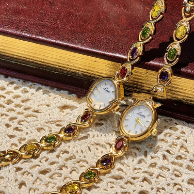 Reloj Elegante para Mujer con Gemas Arcoíris y Diseño Vintage - Image 11