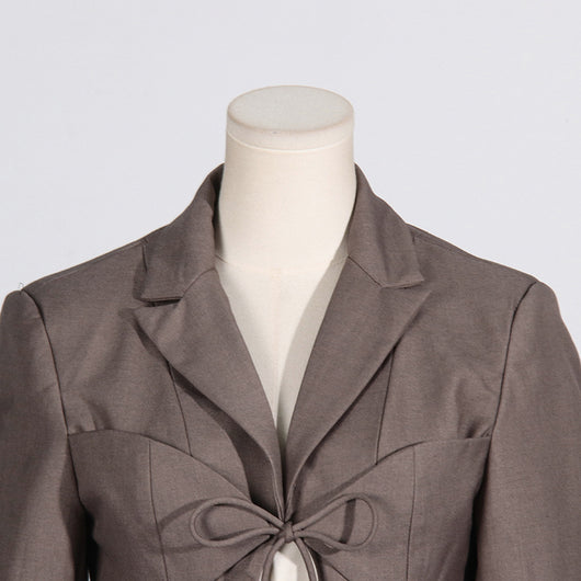 Blazer Asimétrico con Escote V y Detalles Calados - Image 16