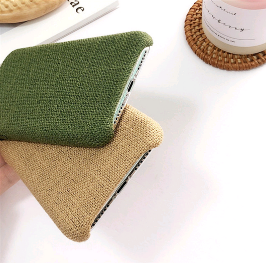 Funda iPhone Protectora Minimalista - Diseño Liso y Suave para Todos los Modelos - Image 5