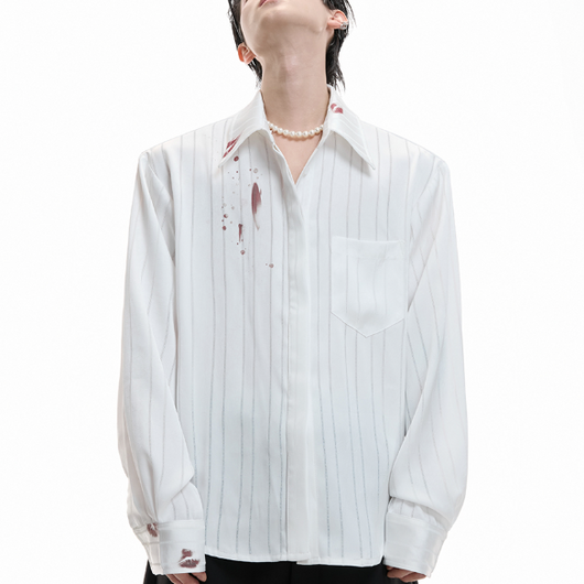 Cardigan Elegante con Estampado de Labiales y Textura Satinada - Image 13