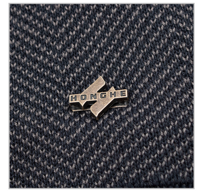 Gorro de Lana Tejido con Etiqueta Iron Label - Calidez y Estilo - Image 7