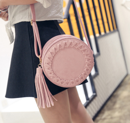 Bolso Redondo Coreano con Borlas - Bandolera de Moda Trendy - Image 8