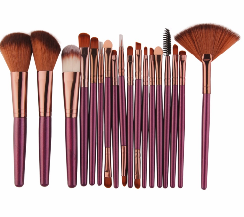 Set Profesional de 18 Brochas de Maquillaje MAANGE con Diseño Abanico - Image 3