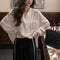 Cardigan de Mujer con Bordados Artesanales
