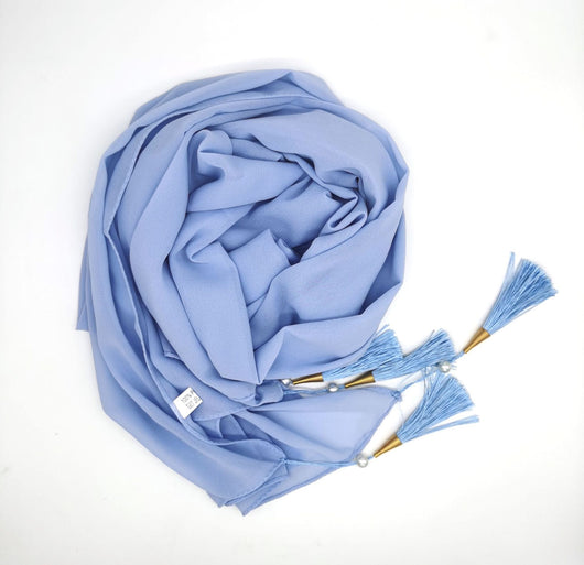 Hijab Elegante con Borlas en las Cuatro Esquinas - Image 4