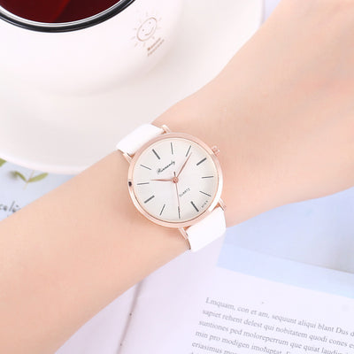 Reloj de Pulsera Cuarzo para Mujer con Correa de Cuero - Image 4