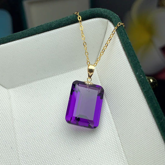 Colgante de Amatista con Broche de Oro 18K - Image 4