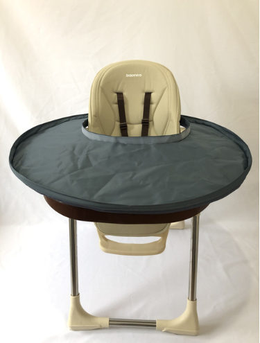 Silla de Alimentación con Mantel Antiderrames para Bebé - Image 10