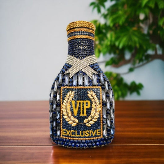 Bolso de Cena Elegante con Diseño de Botella de Champagne y Mano de Diamantes - Image 36