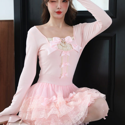 Blusa Corta Elegante con Moño y Perla, Efecto Reductor - Image 5