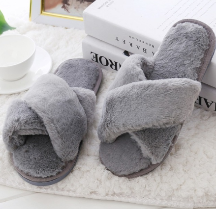 Pantuflas Invierno Mujer con Pelaje Sintético - Cómodas y Cálidas Tallas Grandes - Image 3