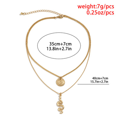 Collar Geométrico Minimalista con Medalla Circular Texturizada - Image 6