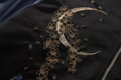 Chamarra Beisbolera Casual para Hombre con Bordado de Zorro de Nueve Colas - Image 9