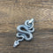 Anillo de Calavera en Plata Esterlina con Colgante de Serpiente Python