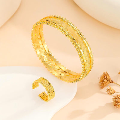 Vintage gold-plated open cuff bracelet and matching open ring with chevron pattern and beaded edges. - Image 13