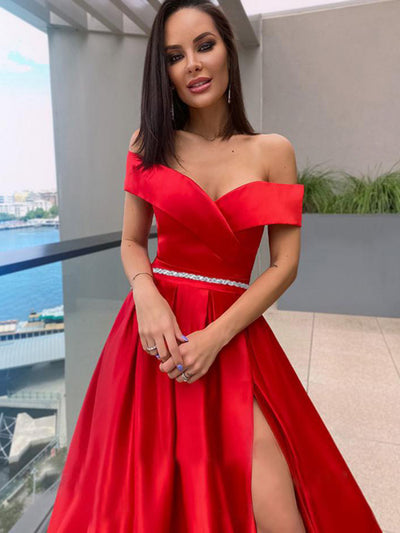 Vestido Largo de Gala con Cola Elegante - Image 12