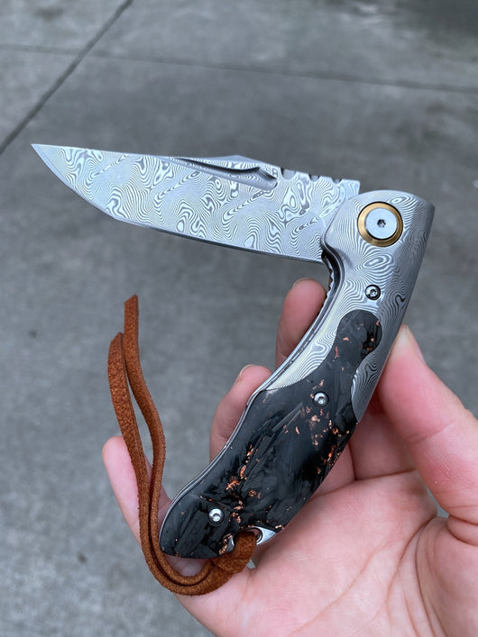 Cuchillo Plegable de Supervivencia Camping - Acero Damasco Alta Dureza - Image 13