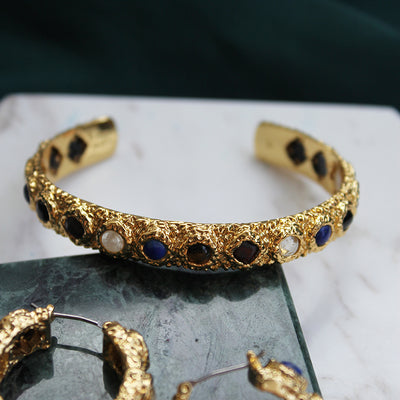Pulsera Abierta y Anillo de Oro Chapado con Gemas Incrustadas Vintage - Image 10