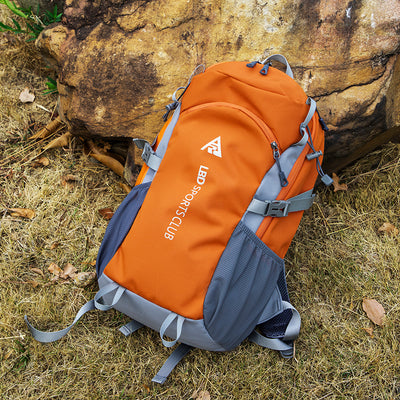 Mochila de Senderismo Impermeable con Almacenamiento Versátil - Image 7