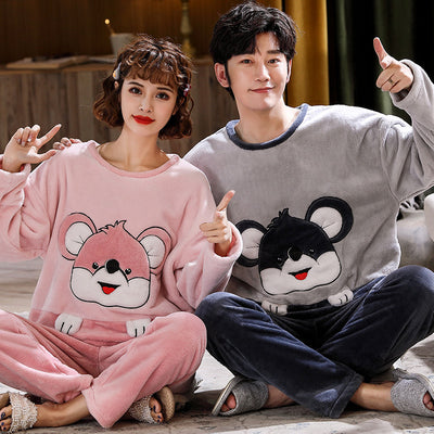 Pijama de Pareja en Franela Gruesa y Terciopelo - Conjunto Cálido para Casa - Image 5