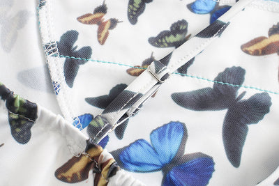 Top Corto Ajustado con Tirantes y Estampado de Mariposas en Encaje - Image 3