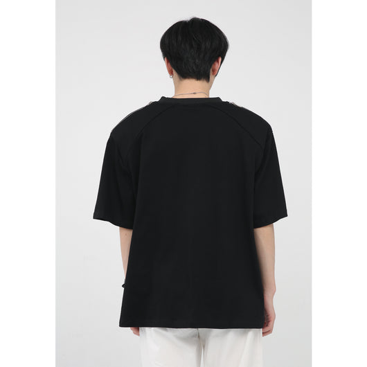 Playera Hombre Estilo Coreano con Diseño Impreso y Hombrera con Cierre - Image 3