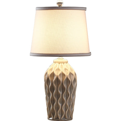 Lámpara de Mesa Estilo Europeo para Dormitorio - Luz Cálida y Elegante - Image 4