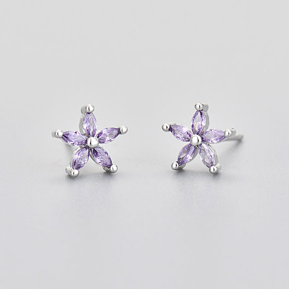 Aretes de Piedra de Caballo con Flor de Cinco Pétalos y Diamantes de Color