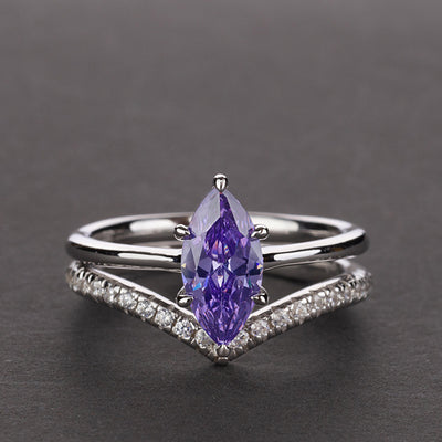 Anillo Ojo de Caballo con Zafiro Artificial en Plata - Image 4