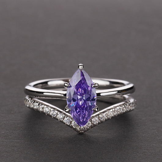 Anillo Ojo de Caballo con Zafiro Artificial en Plata - Image 4