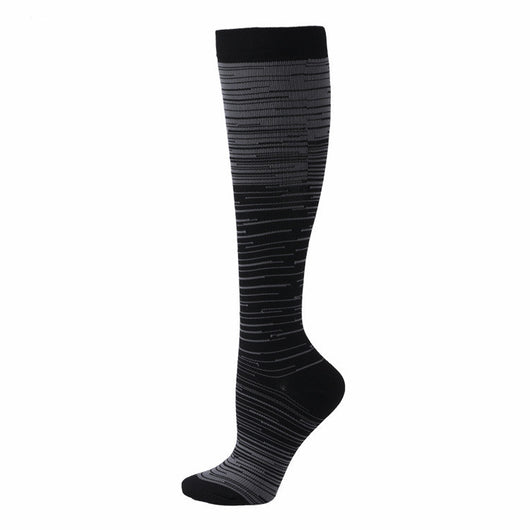 Calcetines Deportivos Unisex Degradado Multicolor - Tubo Medio en Nylon - Image 4