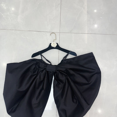 Blusa Elegante Off-Shoulder con Mangas Abullonadas y Moño Grande - Image 9