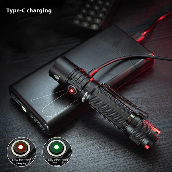 Linterna LED Potente Alcance Largo para Camping y Aventuras Outdoor