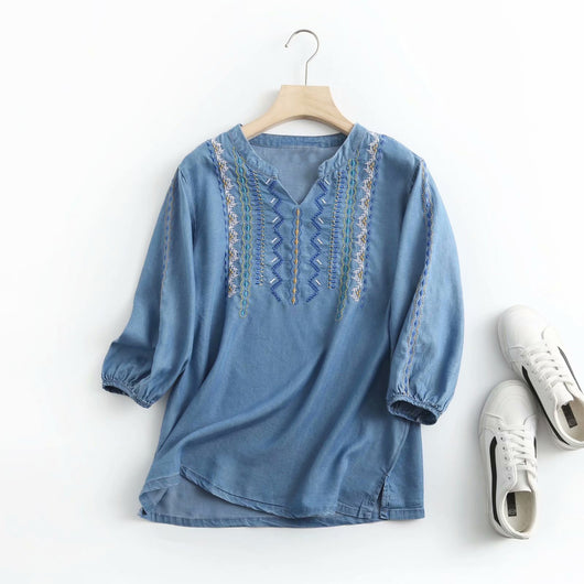 Camisa Denim Tencel con Escote V y Bordados para Primavera - Image 8