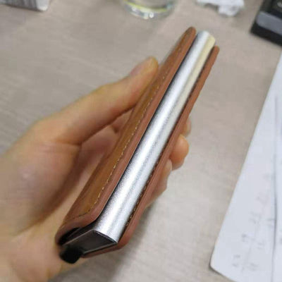 Billetera Metálica con Cartucho de Apertura Automática - Image 10