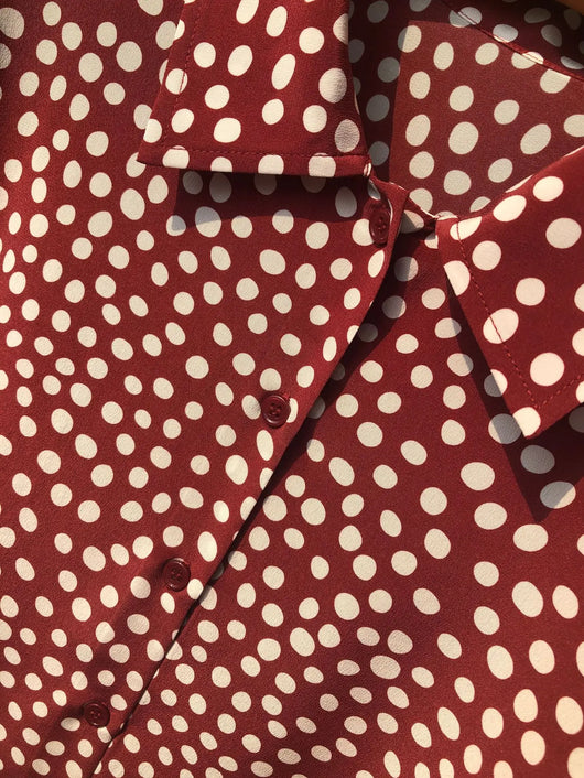 Camisa Vintage Burdeos con Lunares en Seda - Cuello Solapa Manga Larga - Image 11