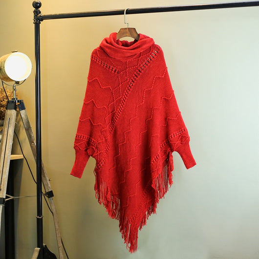 Poncho Tejido Cuello Alto con Flecos - Abrigo Cálido para Otoño e Invierno - Image 2