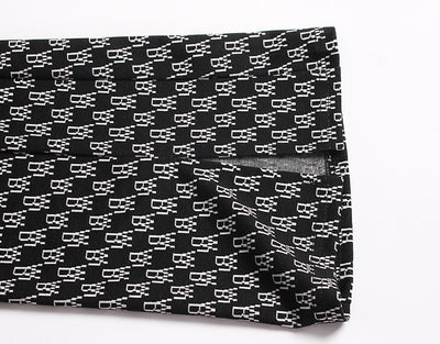 Pantalón Cintura Alta con Letras Estampadas y Aberturas - Image 11