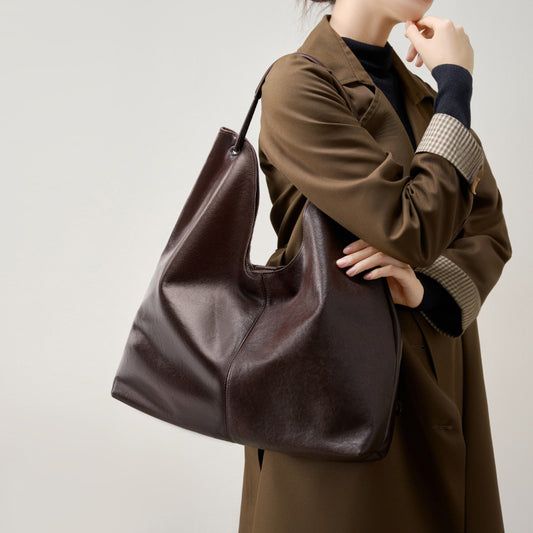Bolso Tote Grande de Cuero Curtido Vegetal con Textura